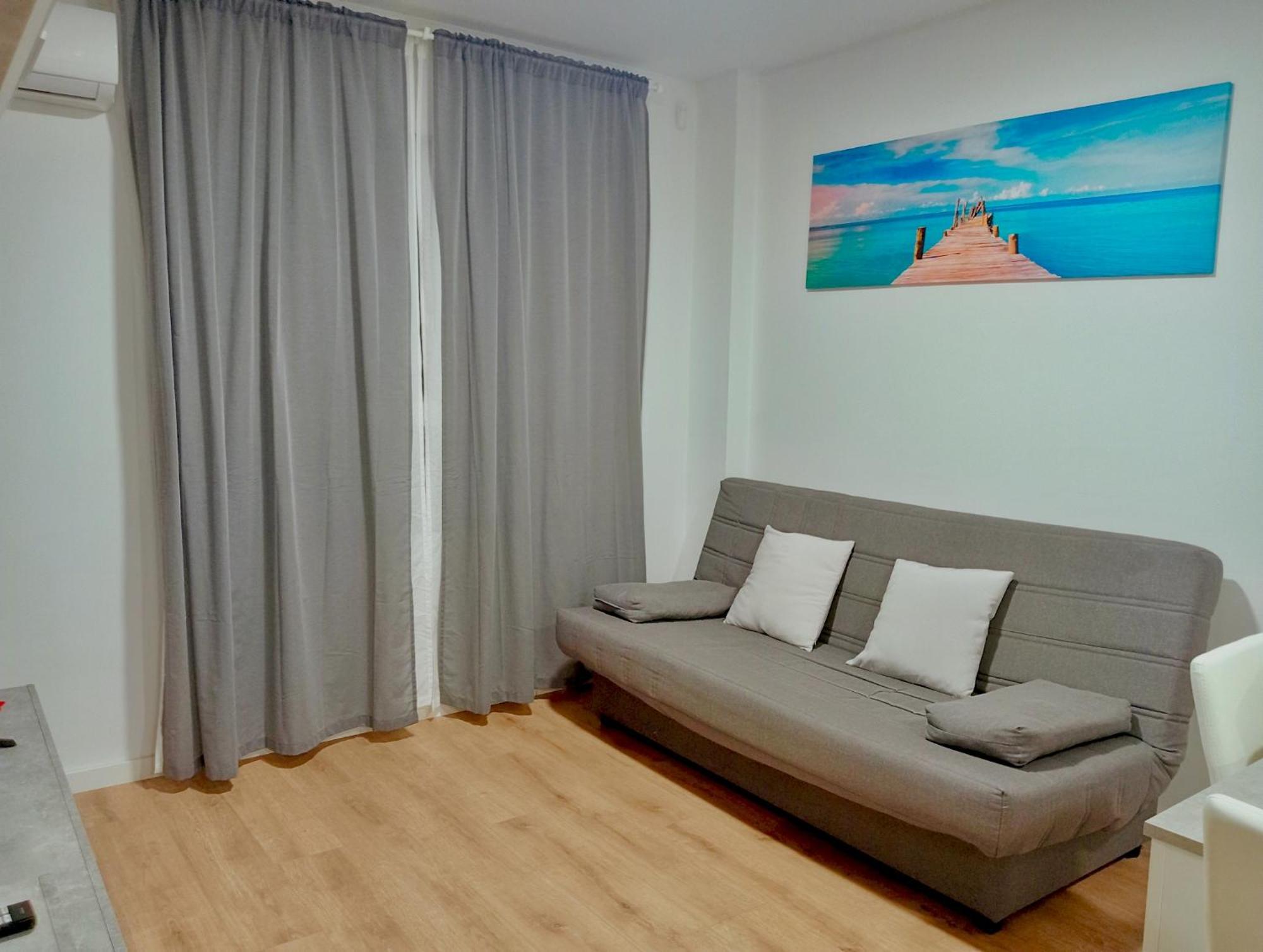 Apartment Amazing Romeo & Juliet Loft Canet Den Berenguer